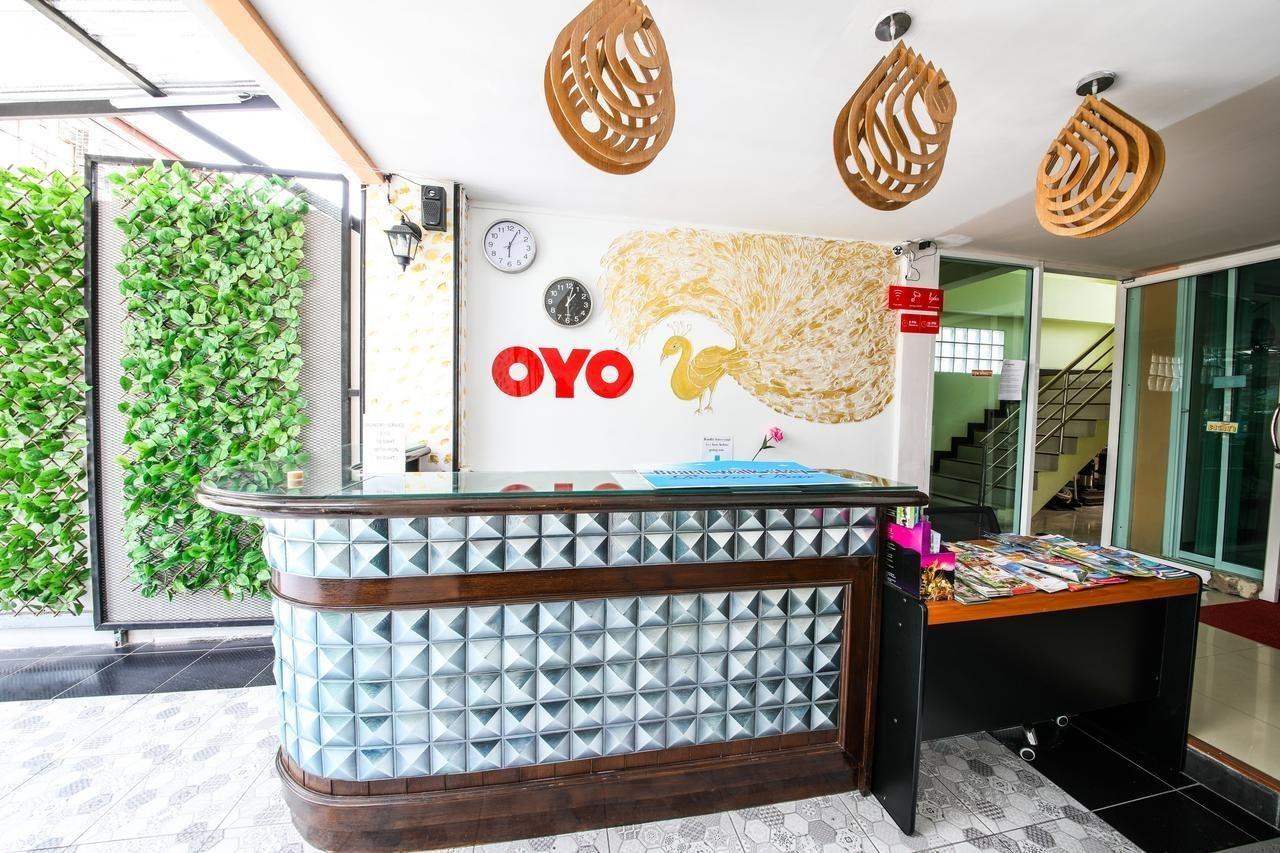 Oyo 118 Beach Walk Stay Patong Exterior photo